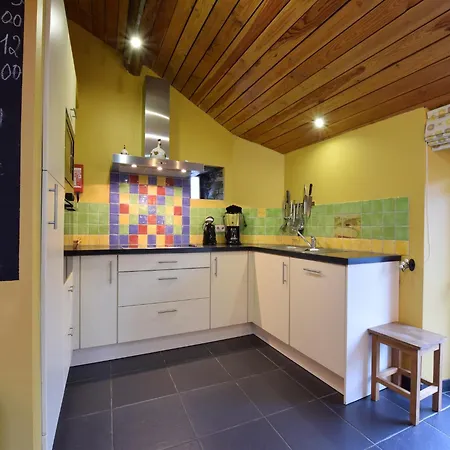 Semesterbostad Bertrix Mill With Sauna